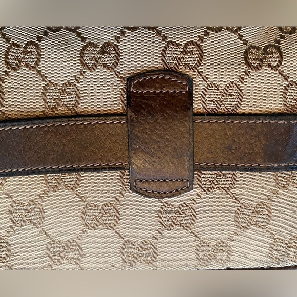 (RARE*RARE*RARE) VINTAGE GUCCI (ACTUAL CAMERA EQUIPMENT BAG) EXCELLENT VINTAGE) - Picture 9 of 16